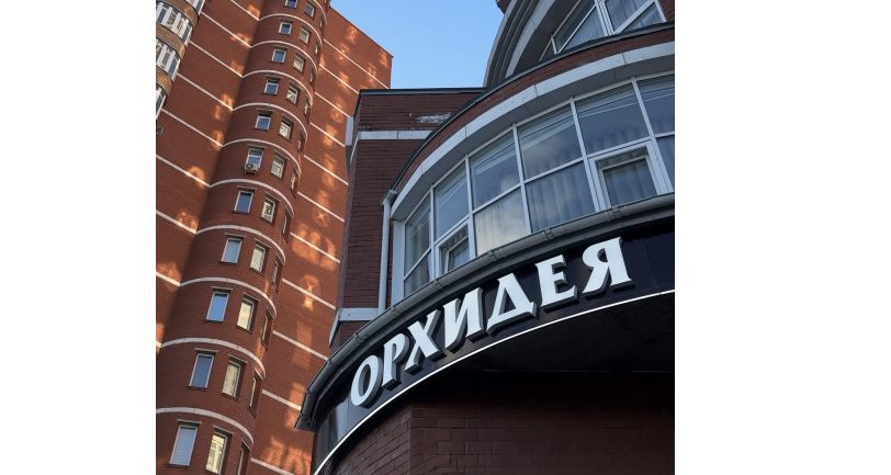 Почему «сделать самые белые зубы» не всегда лучший выбор?